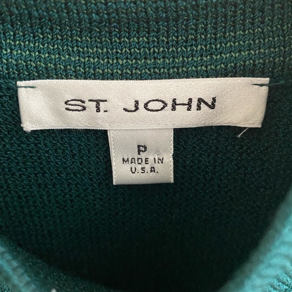 St. John Sleeveless Mock Neck Sweater Tank Petite - Picture 3 of 3